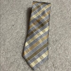 Geoffrey Beene Mens neck tie elegant gold silver striped